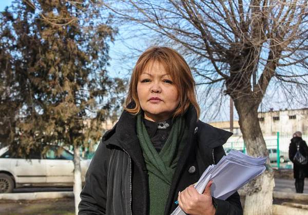 Aiman Umarova, defensora de los derechos humanos, abogada e investigadora.