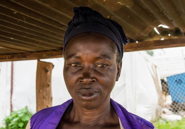 Roselyne, asistente legal en Kamanyola, Kivu del Sur, RDC